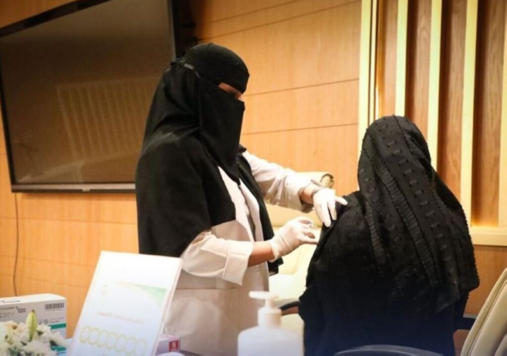 “الصحة”-تدعو-حجاج-الداخل-للتطعيم-بلقاح-الحمى-الشوكية