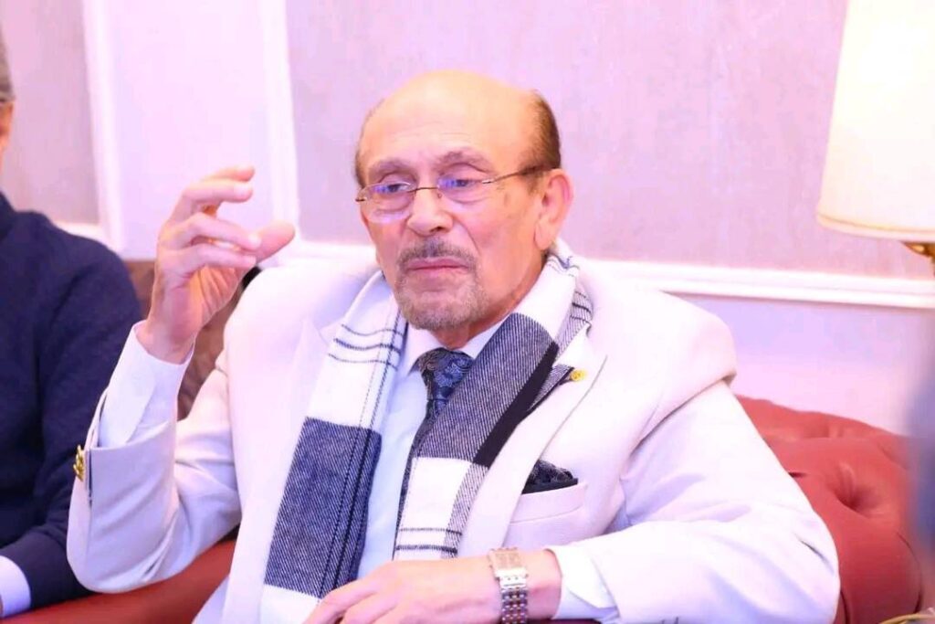 محمد-صبحي-يعيد-«عم-أيوب»