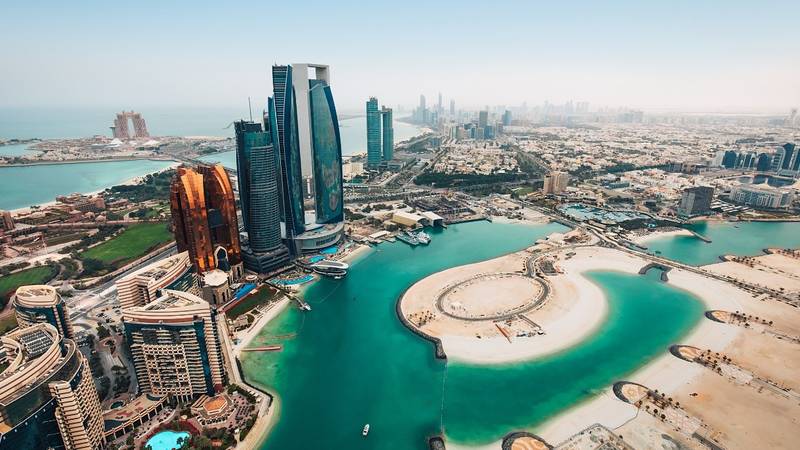 «سياحة-أبوظبي»-تتحمل-تكاليف-تمديد-إقامة-نزلاء-الفنادق-غير-القادرين-على-السفر