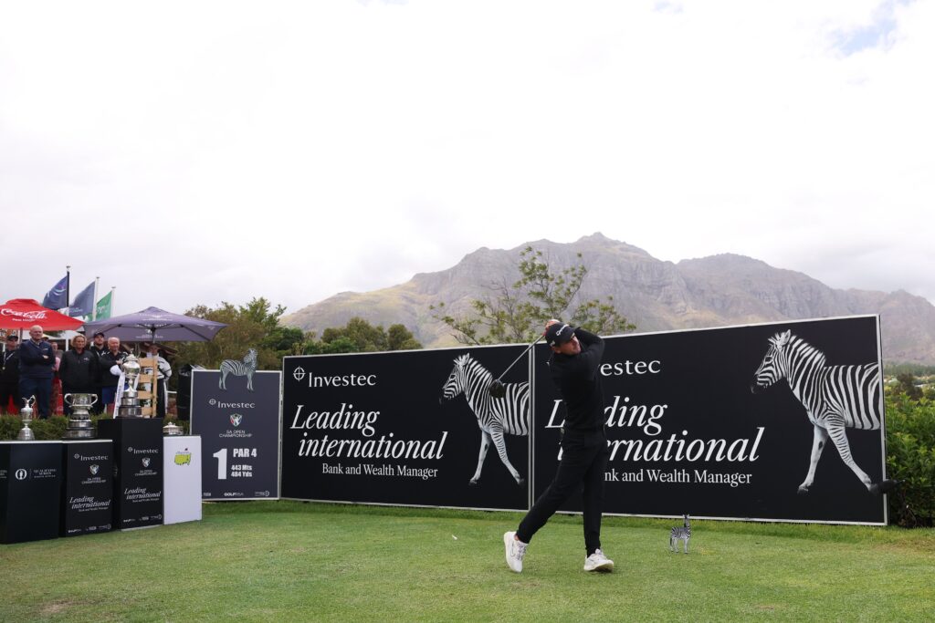 السباق-إلى-دبي-للجولف/-جارفيس-ثالثاً-وأوتايجوي-يتقدم-47-مركزاً