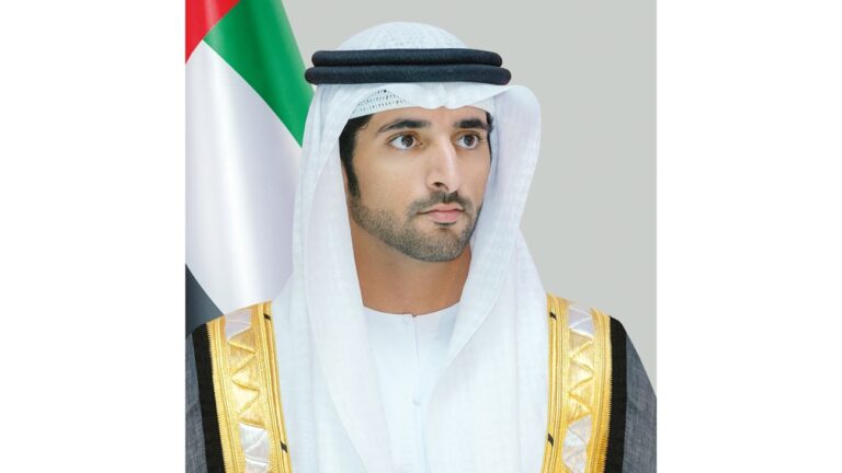 حمدان-بن-محمد-يوجّه-بصرف-رواتب-موظفي-حكومة-دبي-قبل-عيد-الفطر