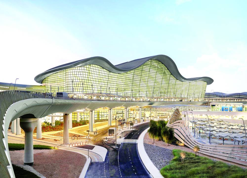 الاستئناف-الجزئي-للرحلات-ينعش-حركة-المسافرين-في-مطار-دبي