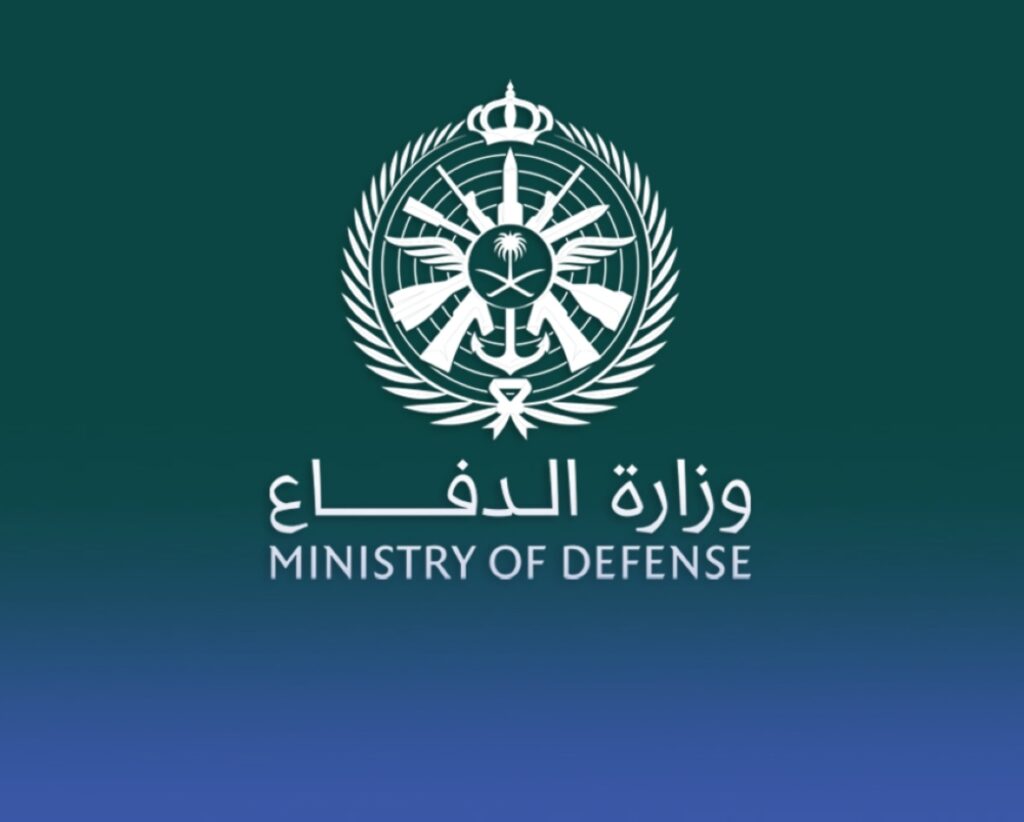 سقوط-صاروخ-بمنطقة-غير-مأهولة-باتجاه-قاعدة-الأمير-سلطان-الجوية