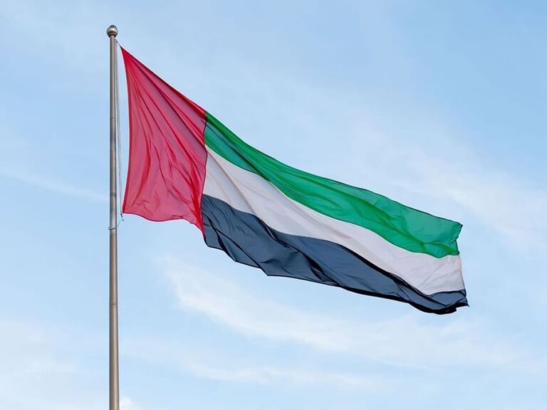 حكام-الإمارات-يعزون-سلطان-عمان-بوفاة-صاحب-السمو-السيد-فهد-بن-محمود