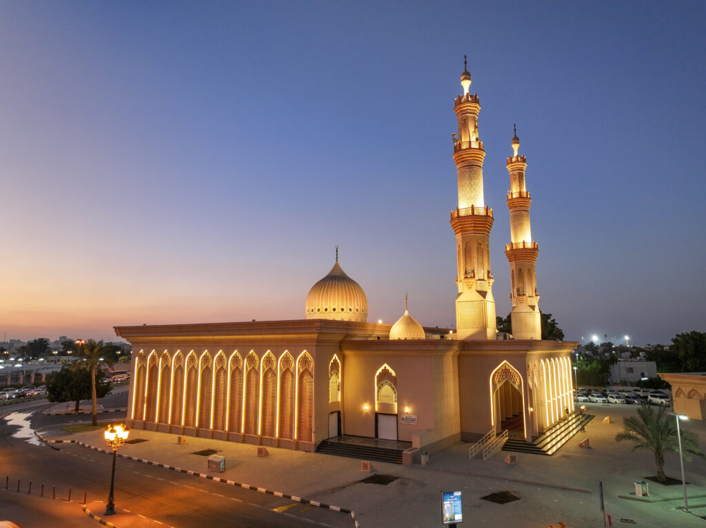 750-مسجداً-في-الشارقة-لإقامة-صلاة-التهجد-خلال-العشر-الأواخر-من-رمضان