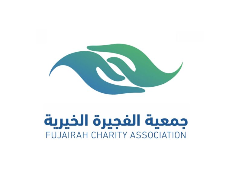 جمعية-الفجيرة-الخيرية-تنفذ-مشروع-كسوة-العيد
