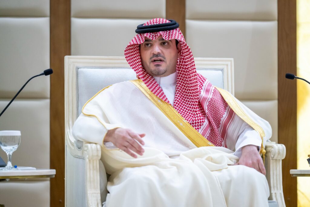 وزير-الداخلية-ينوّه-بجاهزية-رجال-الأمن-في-ظل-الأوضاع-الراهنة