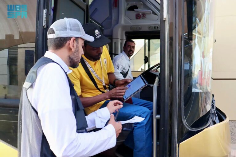 “إرشاد-الحافلات”-يبدأ-استقطاب-الكفاءات-لموسم-الحج