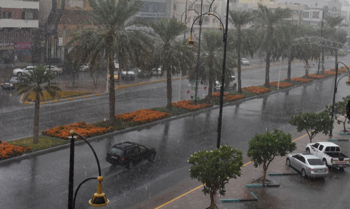 الإمارات.-أمطار-متفرقة-على-الدولة-الخميس-لمدة-5-أيام