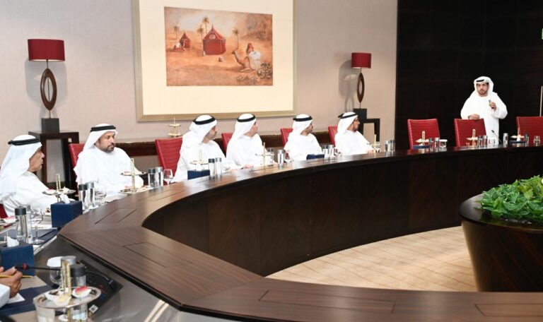 غرفة-الشارقة-تستشرف-الفرص-الاستثمارية-التي-يوفرها-الذكاء-الاصطناعي