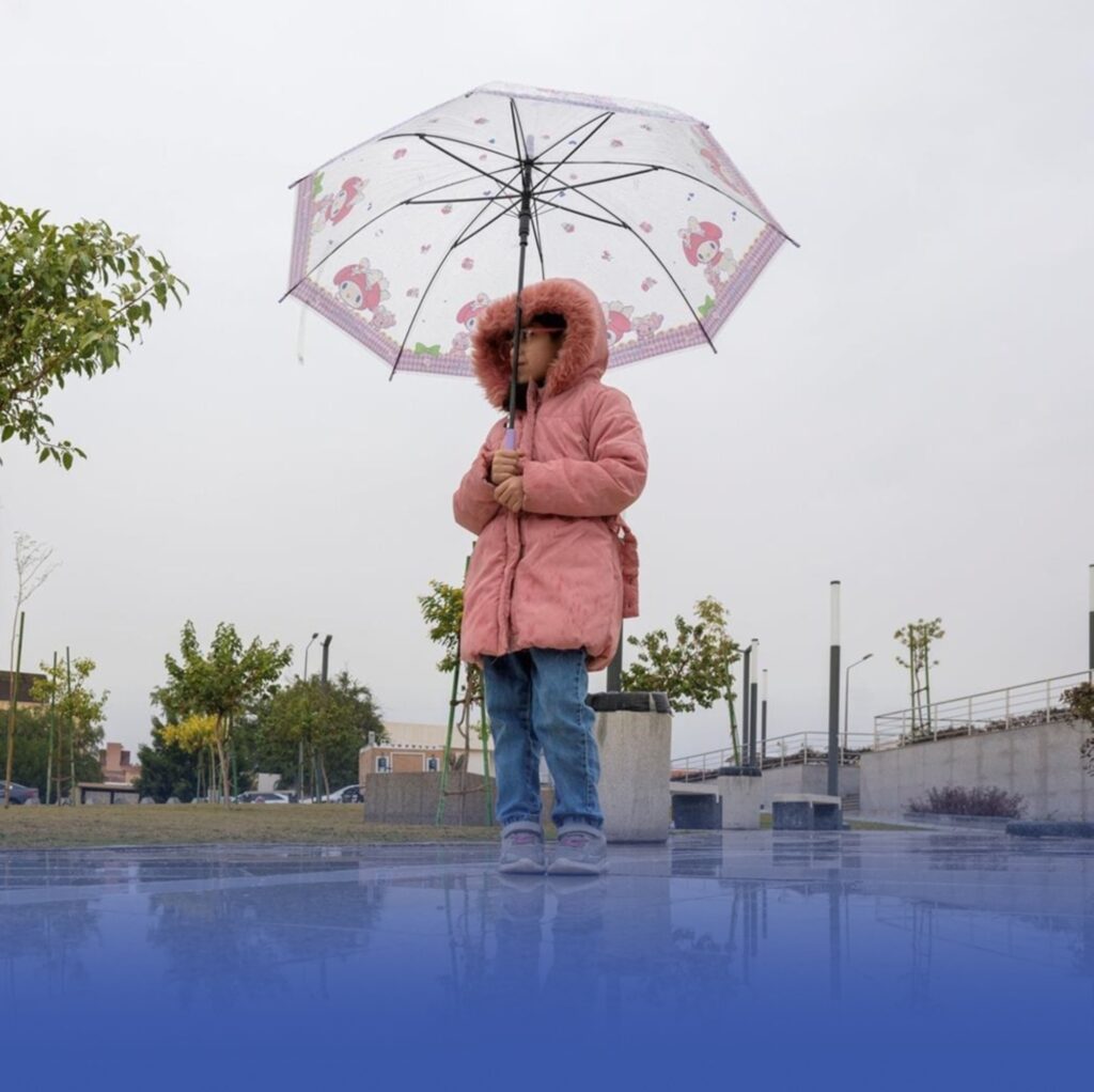 استمرار الحالة المطرية.. وتأثير للرياح على عدة مناطق