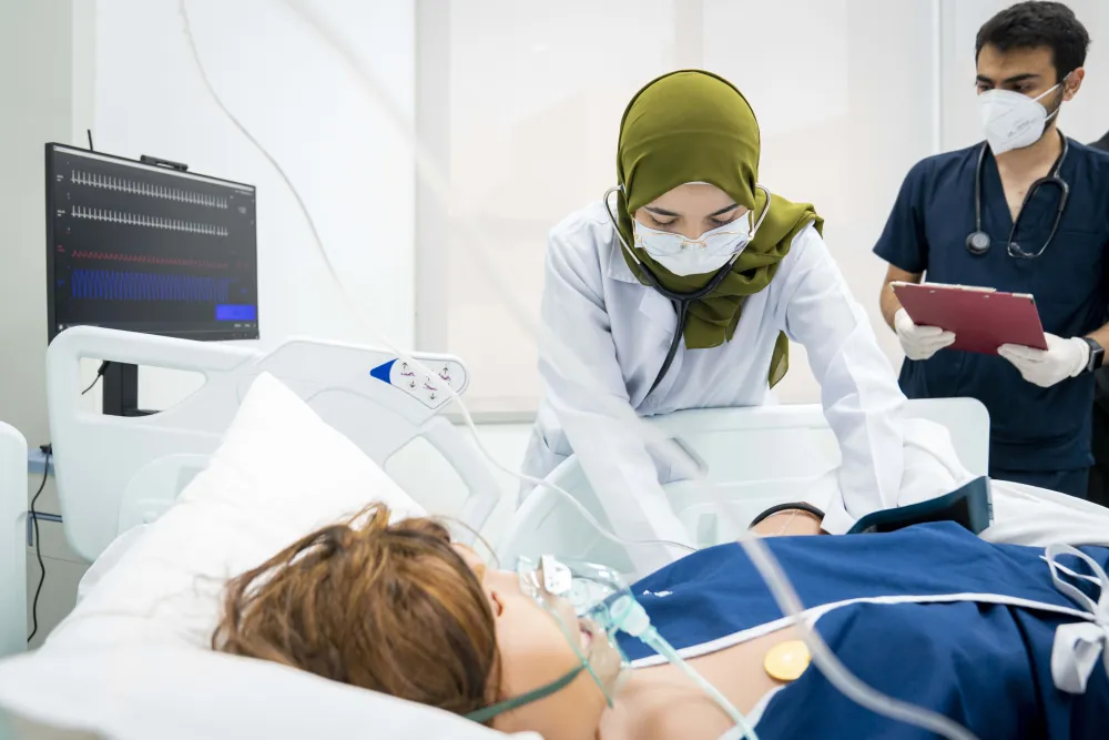 خريجو جامعة عجمان يلتحقون ببرامج الإقامة الطبية الأمريكية