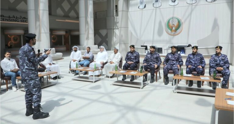 تعزيز-جودة-الخدمات-محور-مجلس-المتعاملين-في-شرطة-الفجيرة