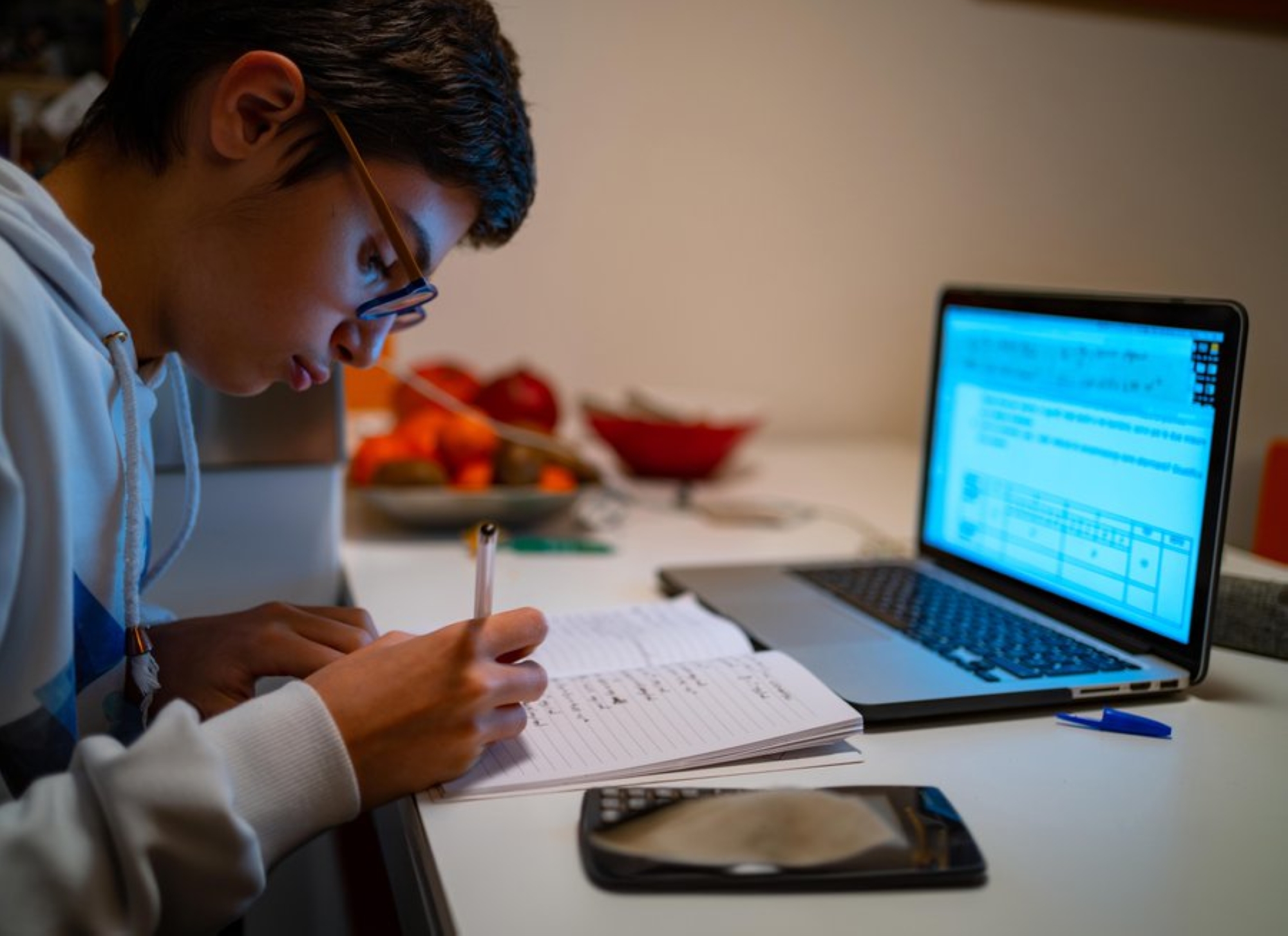 تعليق-الدراسة-الحضورية-بالباحة-وعسير-والأحساء-والدمام