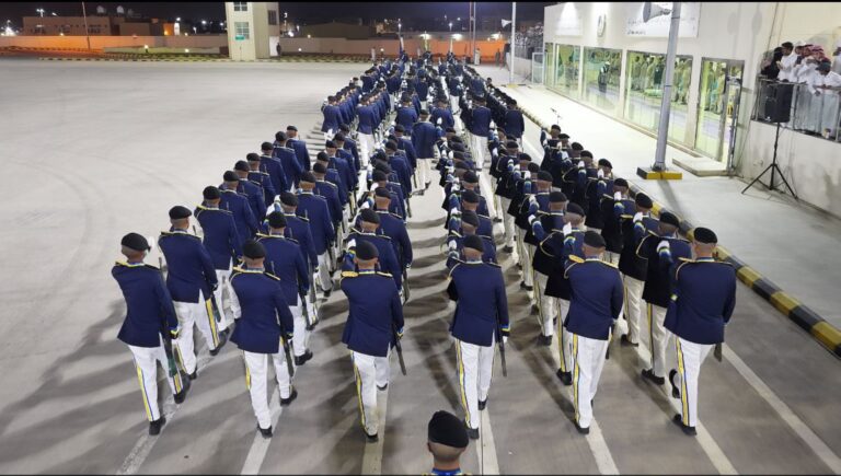 بتوجيه-وزير-الداخلية.-ترقية-866-فردًا-من-منسوبي-حرس-الحدود