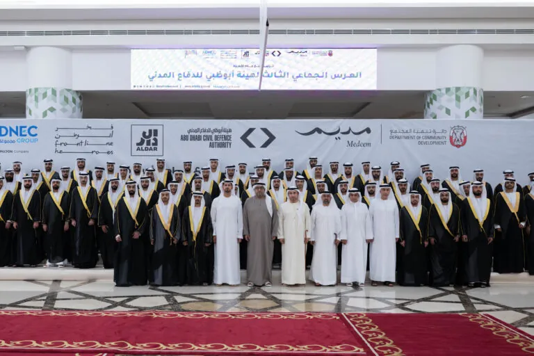 محمد-بن-حمدان-بن-زايد-يشهد-العرس-الجماعي-لـ83-عريساً-من-منتسبي-هيئة-أبوظبي-للدفاع-المدني