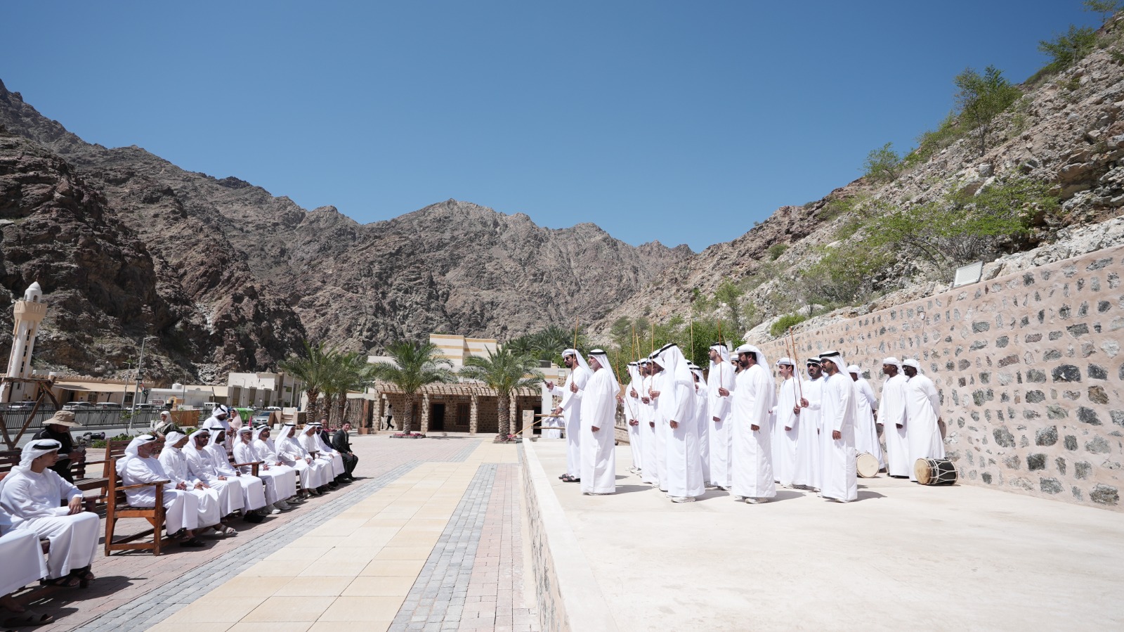 “الشارقة-للتراث”-و”سياحية-الشارقة”-يحتفيان-بيوم-التراث-العالمي-في-منطقة-شيص