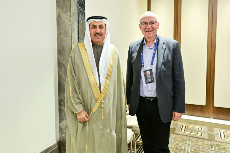 صقر-غباش-يبحث-مع-عضو-البوندستاغ-الألماني-التصعيد-في-المنطقة-وانعكاساته-على-الأمن-والاستقرار-الإقليمي-والدولي