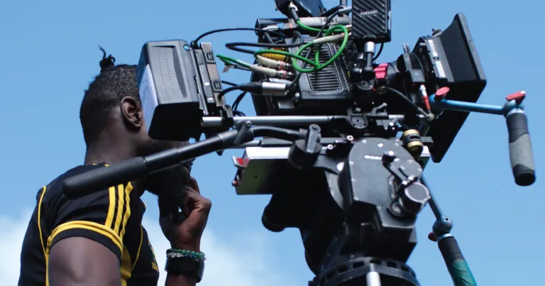 “الشارقة-للفنون”تفتح-باب-التقديم-للنسخة-الـ9-من-منحة-إنتاج-الأفلام-القصيرة