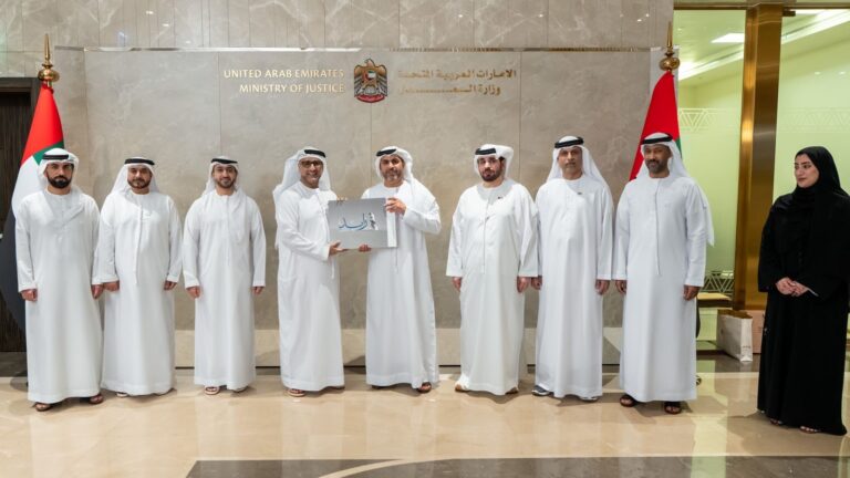 وزارة-العدل-والأرشيف-والمكتبة-الوطنية-يبحثان-تنظيم-العمل-الأرشيفي