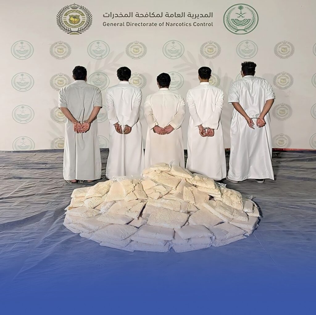 إحباط تهريب 2.7 مليون قرص من مادة الأمفيتامين المخدرة