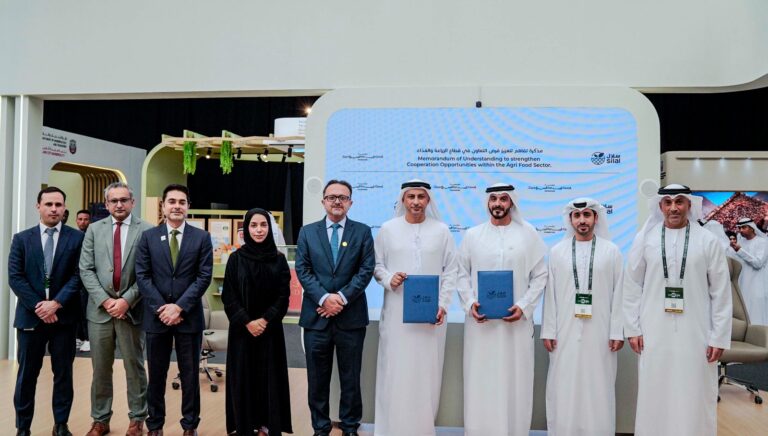 “زايد-الخير”-و”سلال”-توقعان-مذكرة-تفاهم-لتعزيز-الأمن-الغذائي-المستدام