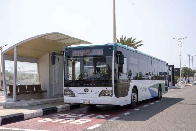 منظومة-حديثة-للنقل-العام-بجازان-لدعم-مسار-التنمية