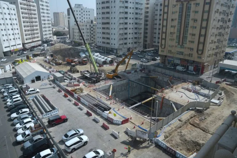 أشغال-الشارقة:-إنجاز“الخط-الأوسط”-لتصريف-المياه-مطلع-العام-المقبل-لخدمة-23-منطقة