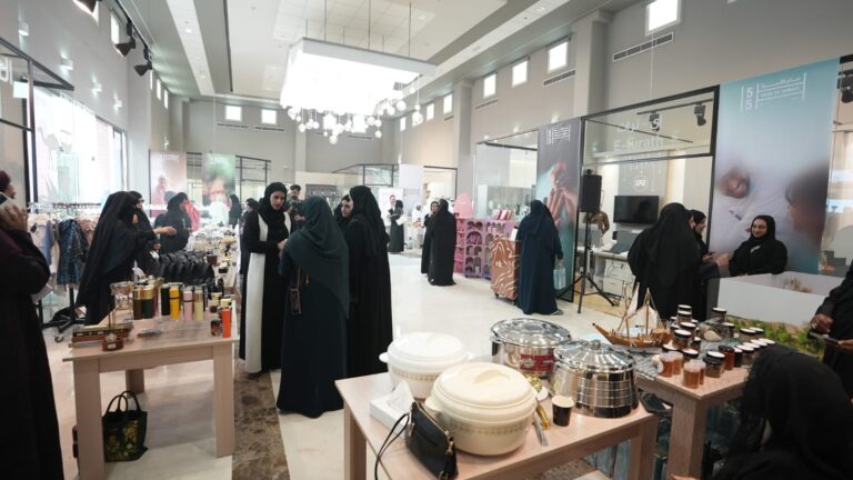 “الشارقة-للتراث”-يدعم-الأسر-المنتجة-لتعزيز-استدامة-الحرف-التقليدية-والهوية-الثقافية