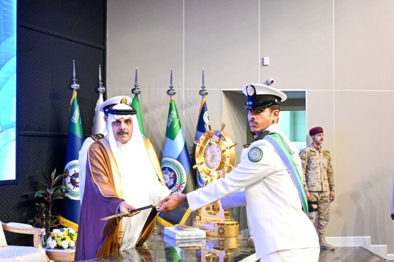 تخريج-الدفعة-الـ-39-من-طلبة-كلية-الملك-فهد-البحرية