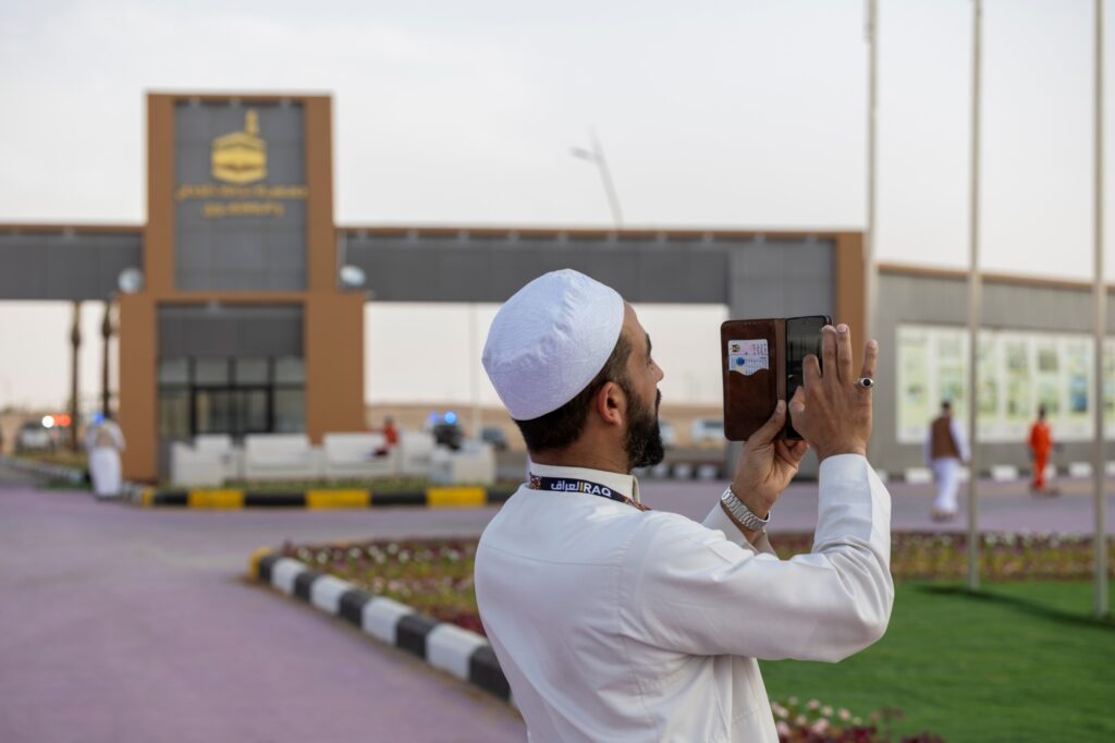 حجاج العراق في ضيافة الشقيق وسط خدمات متكاملة