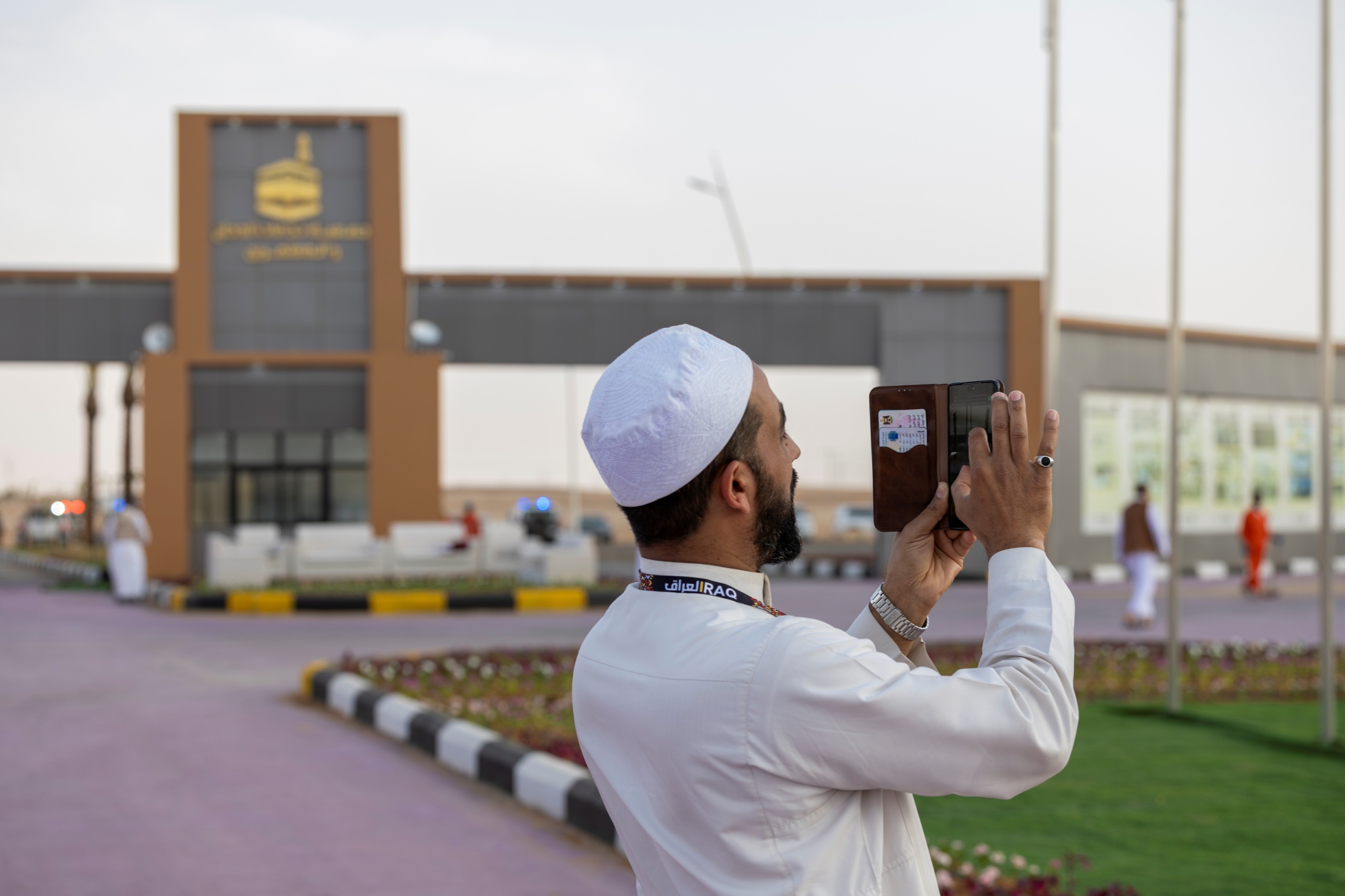 حجاج-العراق-في-ضيافة-الشقيق-وسط-خدمات-متكاملة
