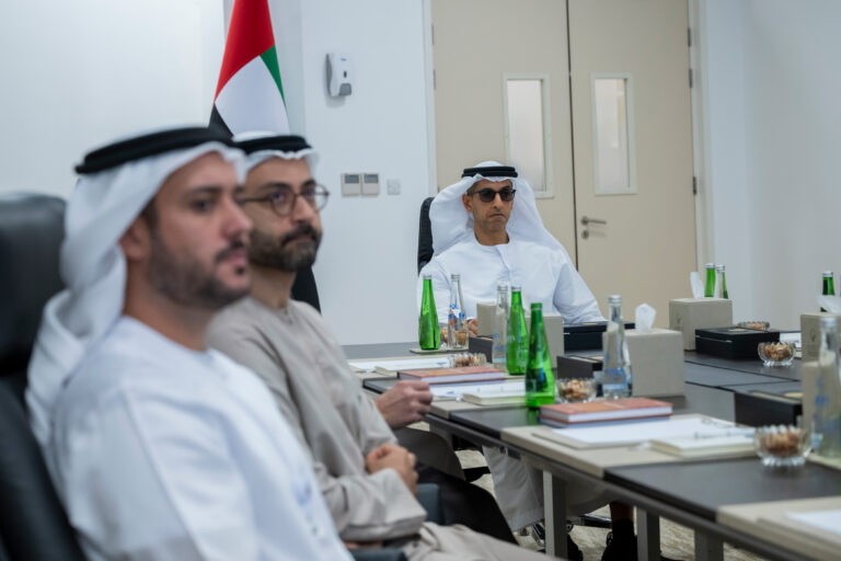 خالد-بن-زايد-يترأس-الاجتماع-الأول-لمجلس-أمناء-جائزة-“دمج”-خلال-2026