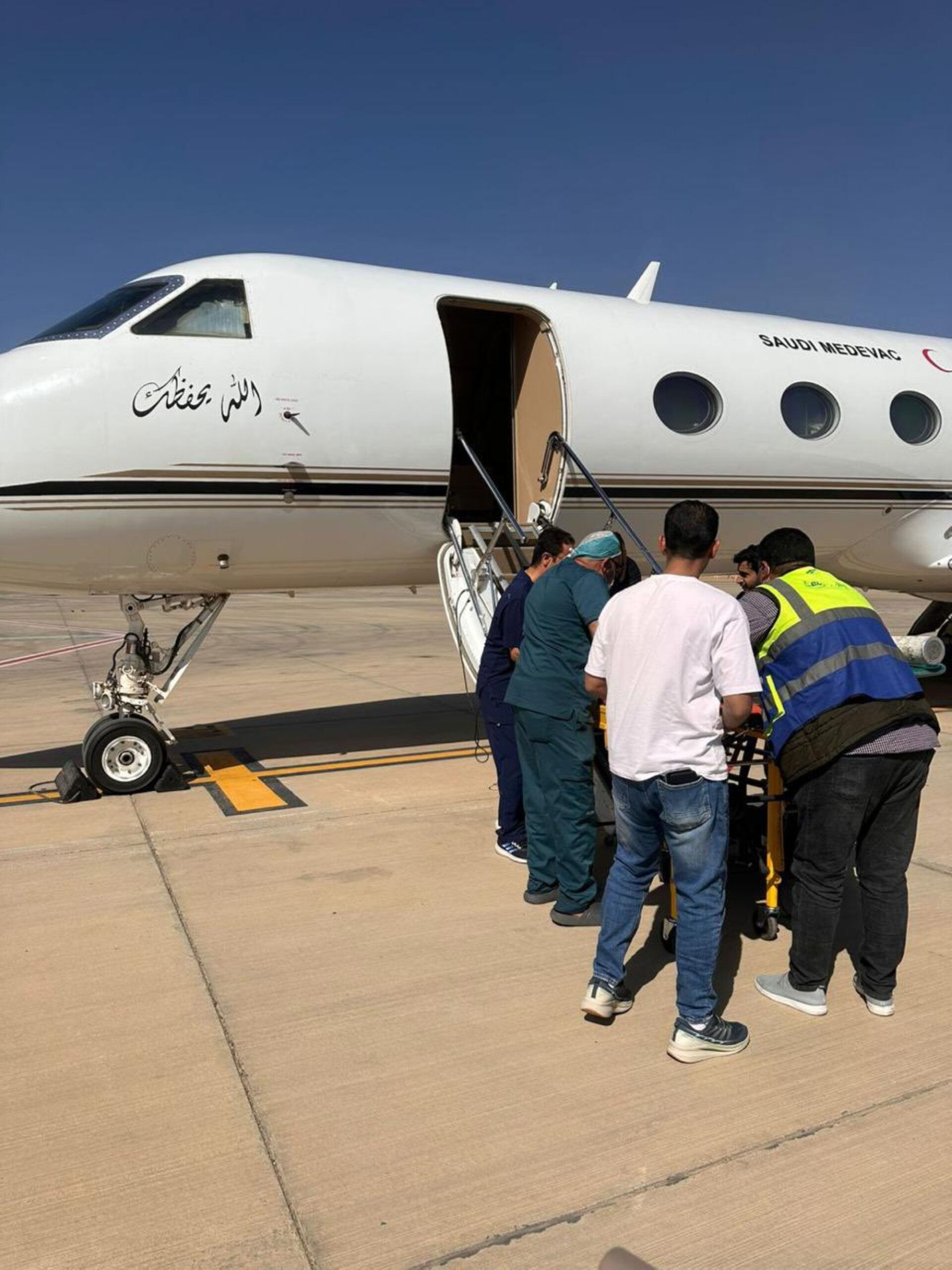 إجلاء-طبي-لمواطنين-من-القاهرة-إلى-المملكة