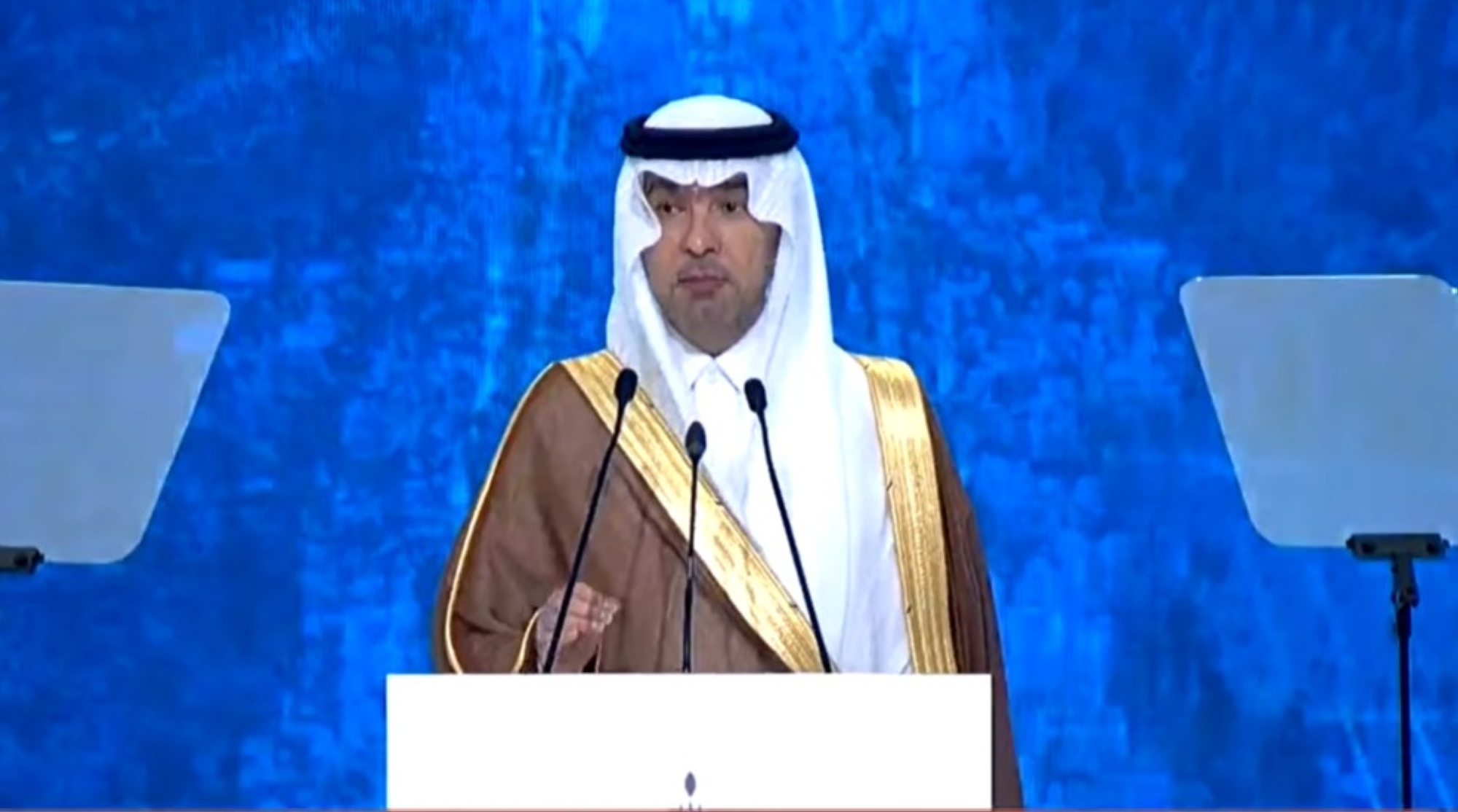 وزير-البلديات-يستعرض-الاستعدادات-لحج-هذا-العام